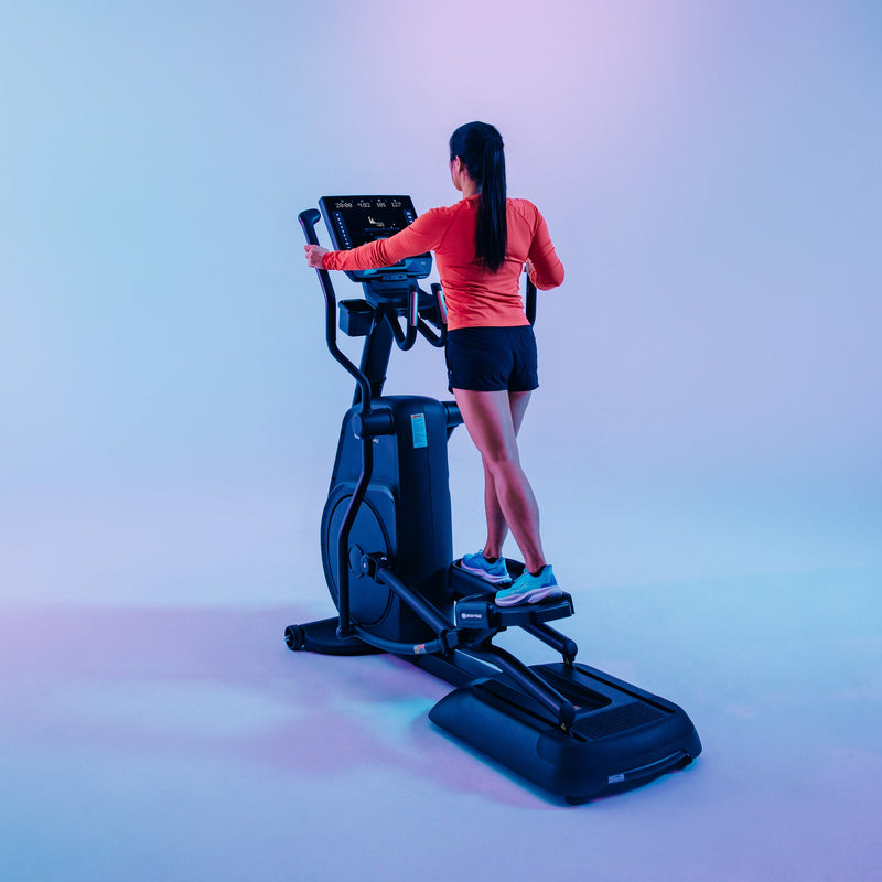 StarTrac 8 Series Cross Trainer (8CT)
